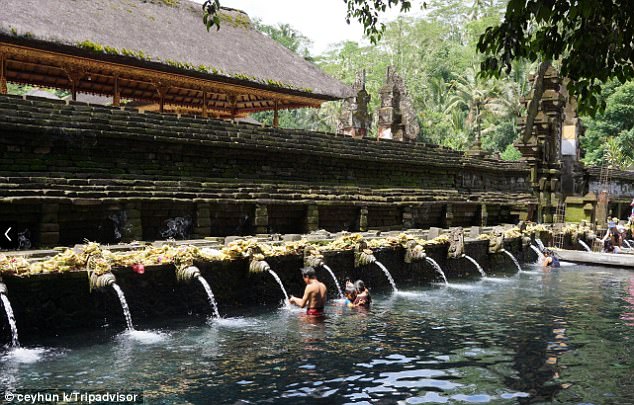 Hindu-Fountain-Bali-Indonesia