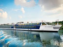 Vantage-River-Cruise