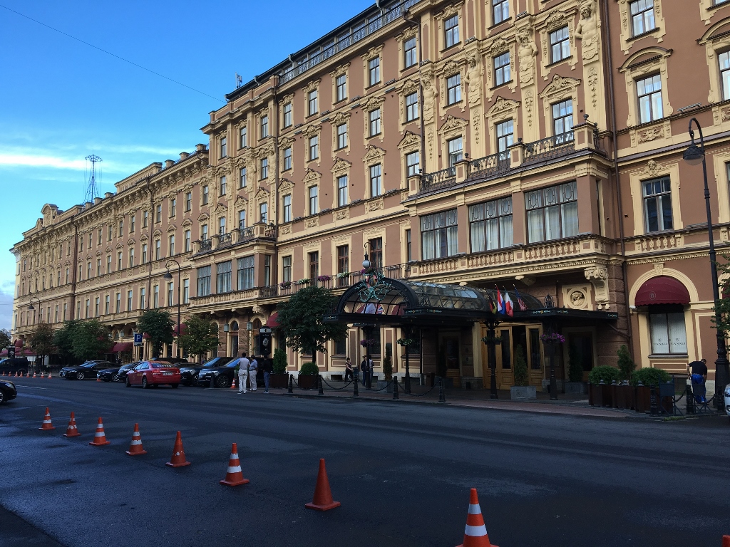 Belmond-Grand-Hotel-St-Petersburg-Russia-Facade