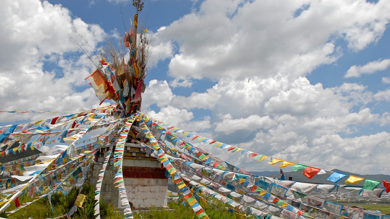 Prayer-Flags-Tibet